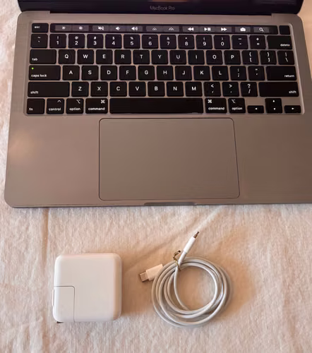 MacBook Pro 2020 13” | 16GB RAM | 1TB SSD | Excelente condición