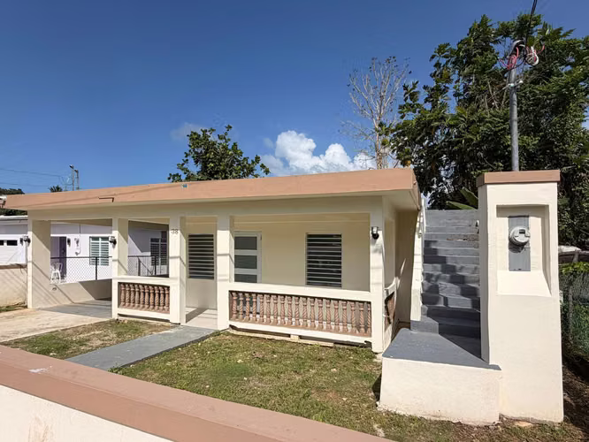Bo. Alturas de Yanez, Casa en Florida - Imagen 2