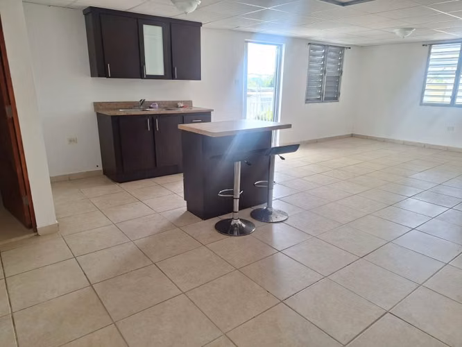 Urb. Santa Juanita, Casa en Bayamón - Imagen 2