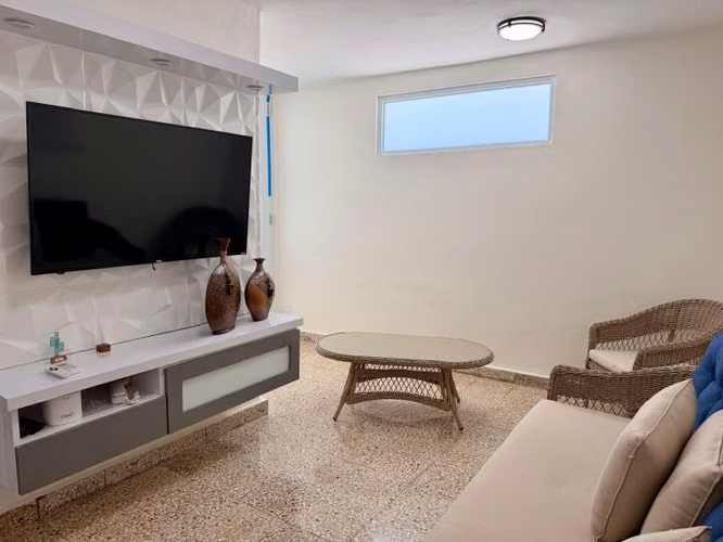 Urb. San Antonio, Casa en Ponce - Imagen 5