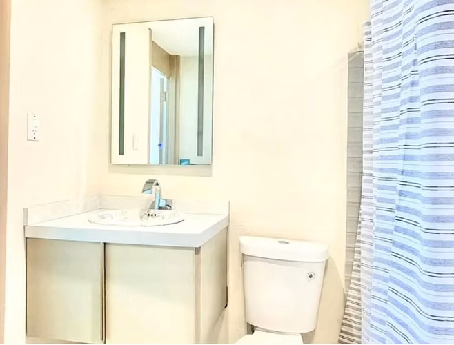 Live near the beach in San Juan
