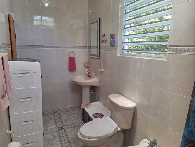 Bo. Caimital Alto, Casa en Aguadilla