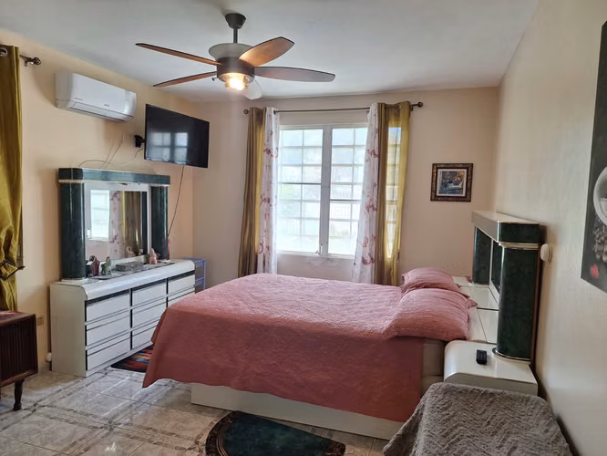 Bo. Caimital Alto, Casa en Aguadilla