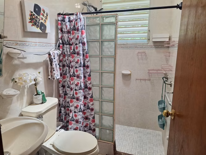 Bo. Caimital Alto, Casa en Aguadilla