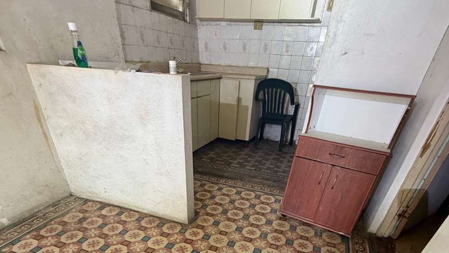 Calle Dr Escabi, Casa en Mayaguez