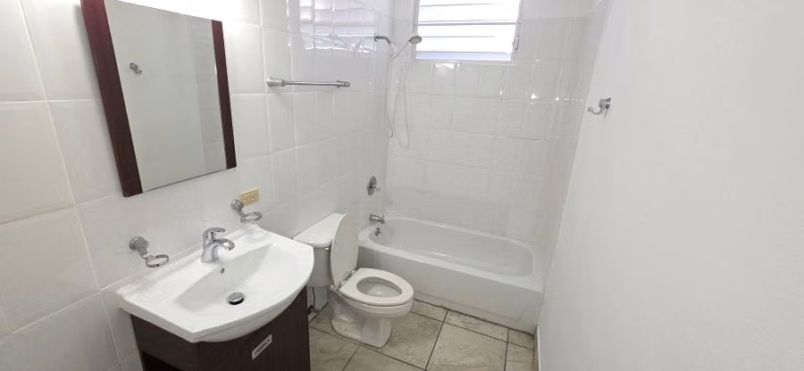 Cond. Los Corales, Apartamento en Cabo Rojo - Imagen 11