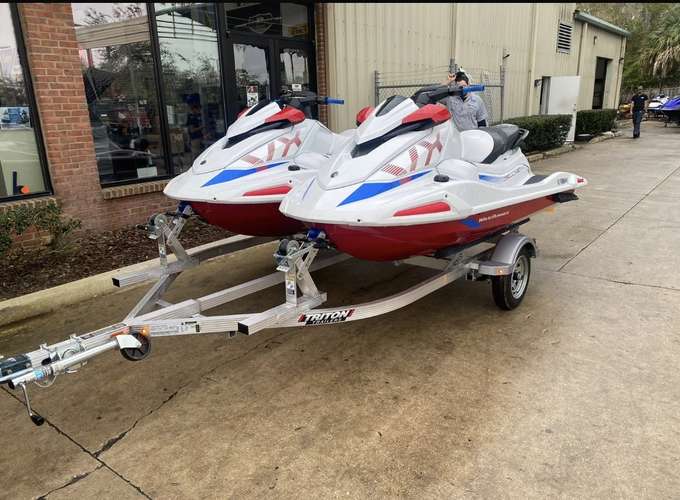 2022 Yamaha Jet Skis – 2 Units + Trailer | $19,000 OBO