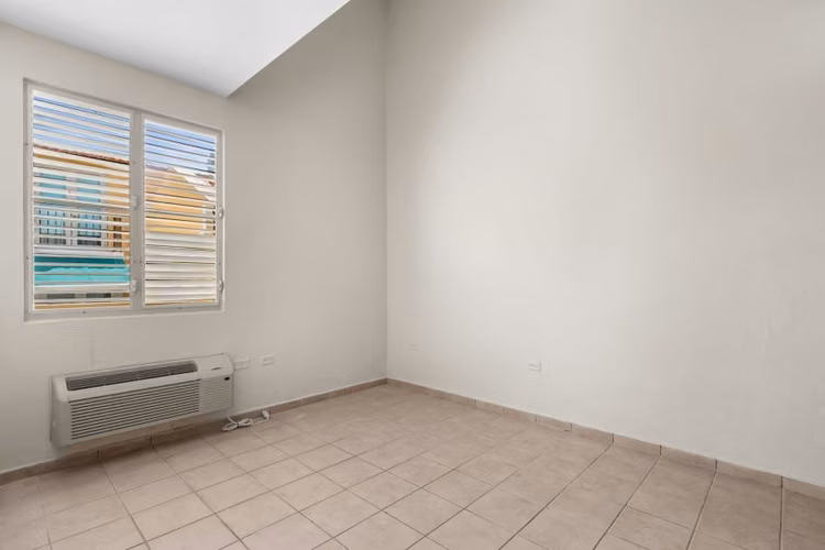 Cond. Las Villas en Palmas - Humacao - Imagen 19
