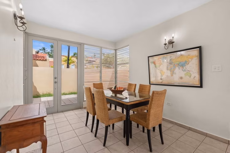 Cond. Las Villas en Palmas - Humacao - Imagen 11