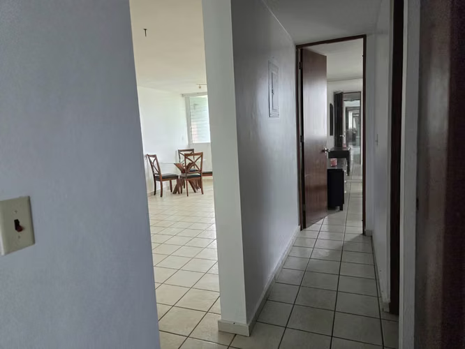 Cond. Loma Alta Village, Apartamento en Carolina - Imagen 14