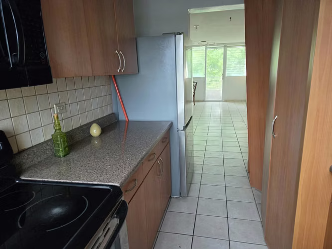 Cond. Loma Alta Village, Apartamento en Carolina - Imagen 5