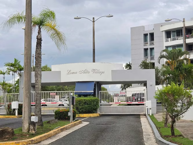 Cond. Loma Alta Village, Apartamento en Carolina - Imagen 2