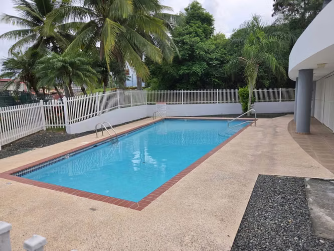 Cond. Loma Alta Village, Apartamento en Carolina - Imagen 16