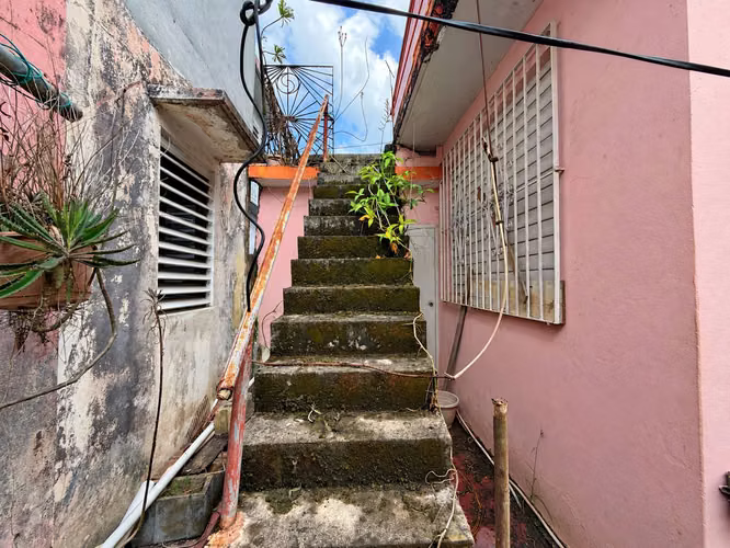Bo. Pueblo, Casa en Toa Baja
