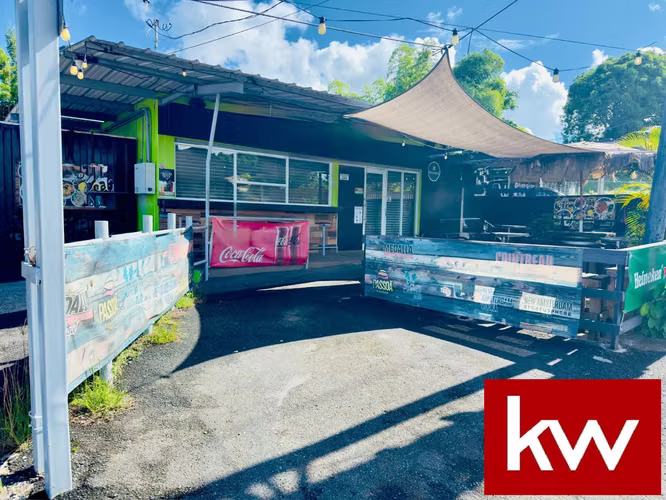 Bo. North Ceiba, Commercial Key in Juncos