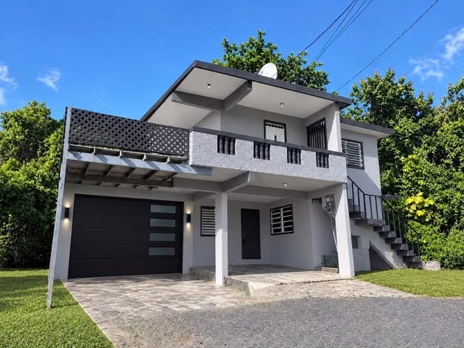 Bo. Dominguito, Casa en Arecibo