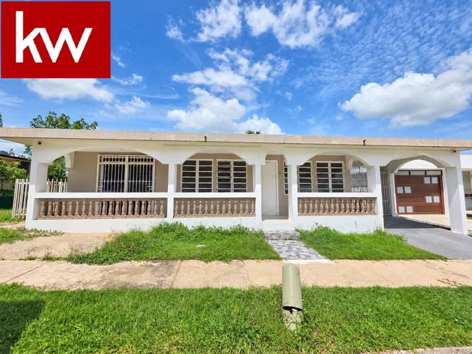 Urb. Sultana, Casa en Mayaguez