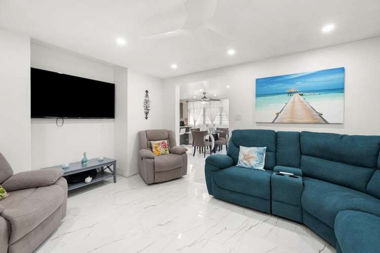 Bo. Sandin, Casa en Vega Baja