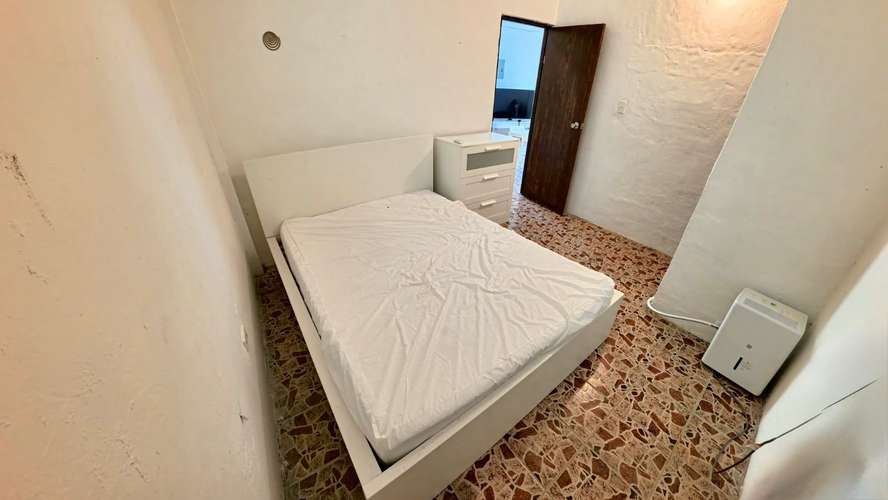 Bo. Higuillar, Casa en Dorado