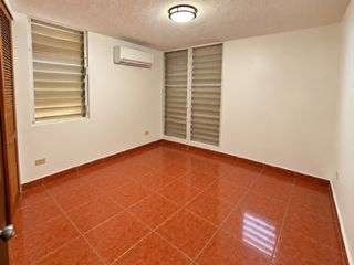 Urb. Jardines Fagot, Casa en Ponce