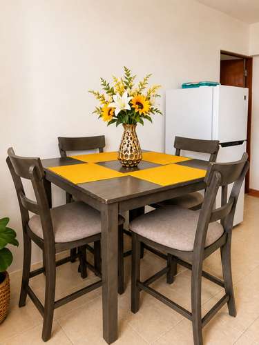 Fully Furnished 2BR Apartment | Utilities Included | Prime Carolina Location