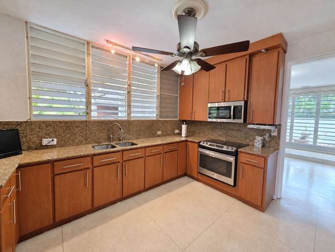 Urb. Villa Sonsire, Casa en Mayaguez - Imagen 6