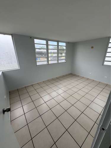 Casa en Puerto Real, Cabo Rojo: placas solares y mantenimiento incluido