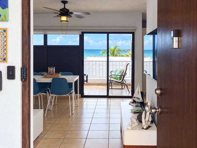 Condominio Victoria del Mar, Apartamento en Rincon