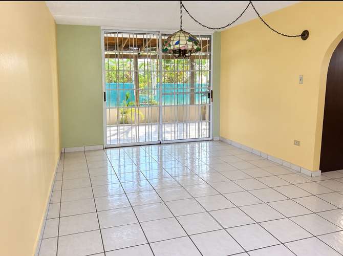 Urb. El Señorial, Casa en San Juan - Imagen 8