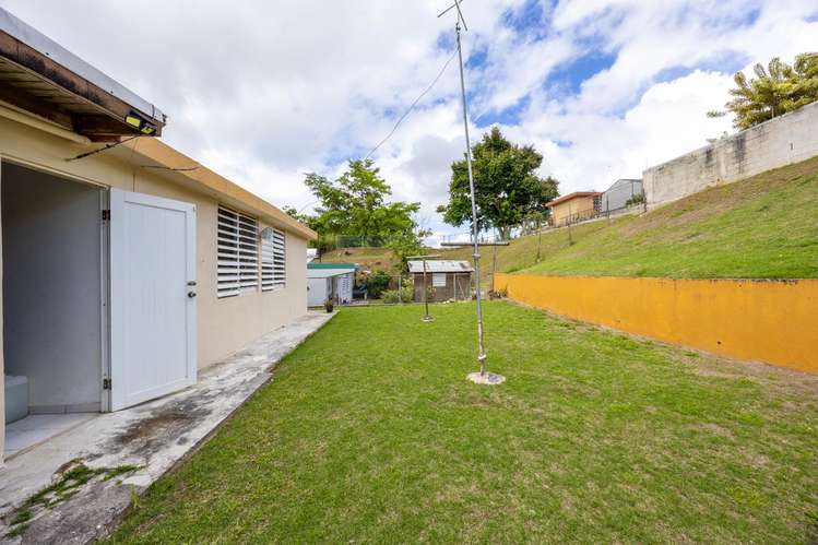 Urb. Ext. Bella Vista, Casa en Aibonito - Imagen 18