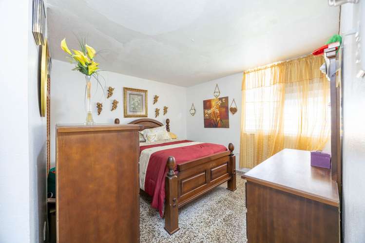 Urb. Ext. Bella Vista, Casa en Aibonito - Imagen 12