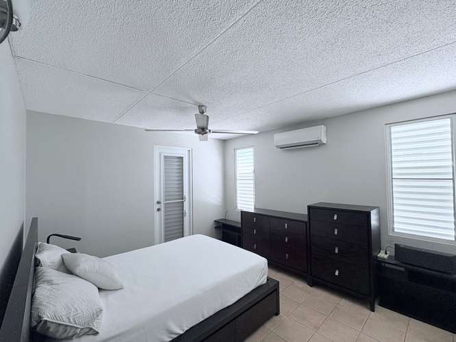Urb. El Señorial, Casa en San Juan - Imagen 9