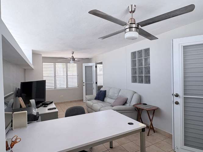 Urb. El Señorial, Casa en San Juan - Imagen 5