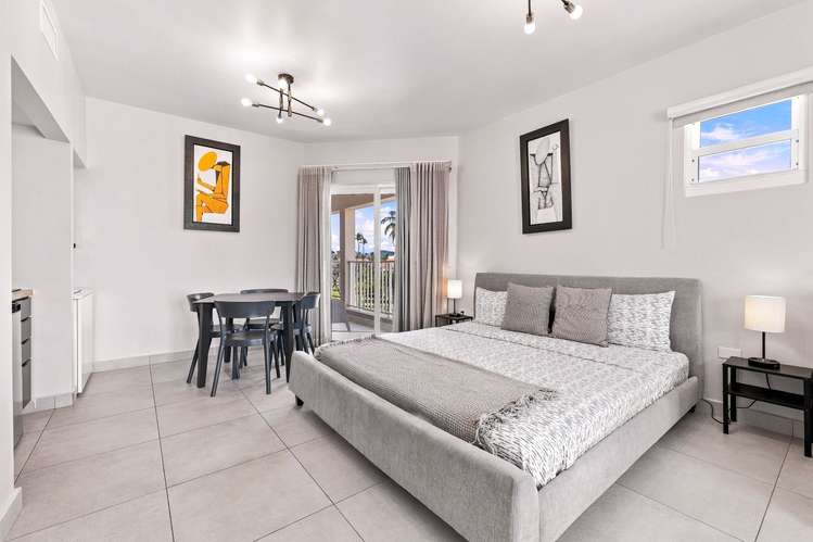 Cond. Palmas Doradas, Apartamento en Humacao