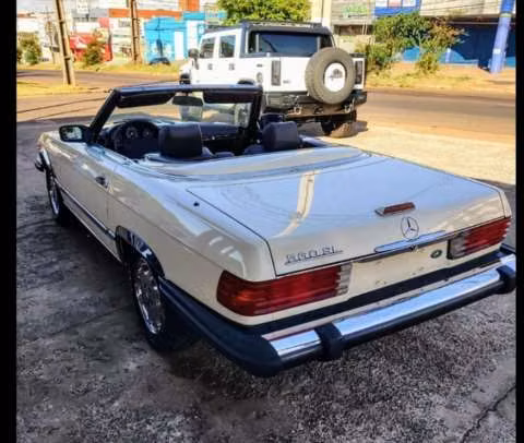 Mercedes Benz 560 SL convertible 1988 motor V8 5.6 naftero automático