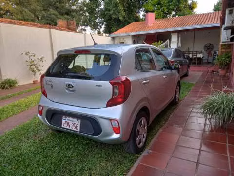 Kia Picanto 2018 naftero automático