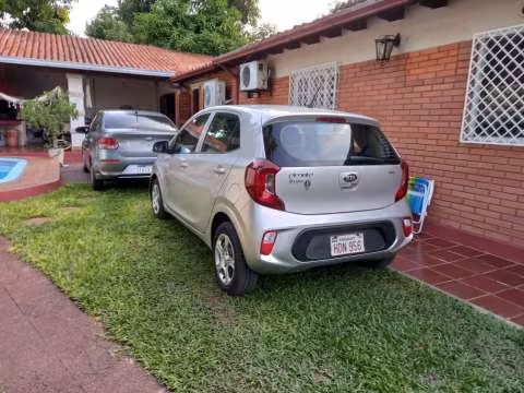 Kia Picanto 2018 naftero automático