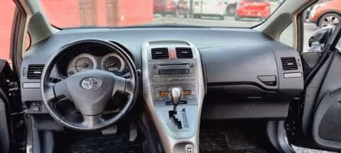 Toyota Auris 2007 motor 1.5 naftero automático