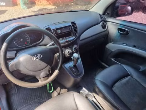 Hyundai i naftero automático