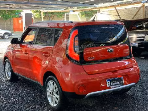 Kia Soul 2018 motor 1.6 flex automático