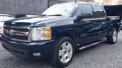Chevrolet Silverado 2007 motor V8 5.3 naftero automático 4x4 - Imagen 2