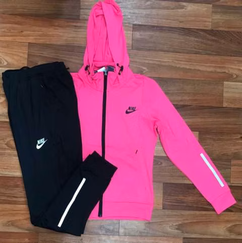 Conjunto suplex Nike calza y campera - Imagen 2