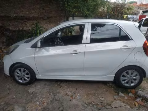 Kia Picanto 2014 motor 1.0 flex automático