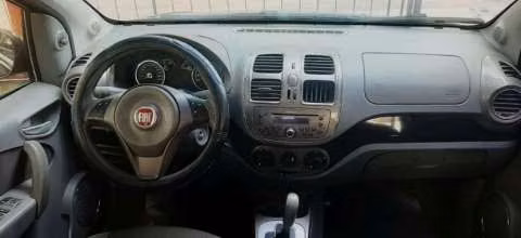 Fiat Siena 2013 motor 1.4 flex automático bar