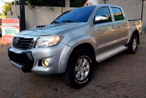Toyota Hilux SRV 2014 motor 3.0 turbo diésel mecánico 4x4
