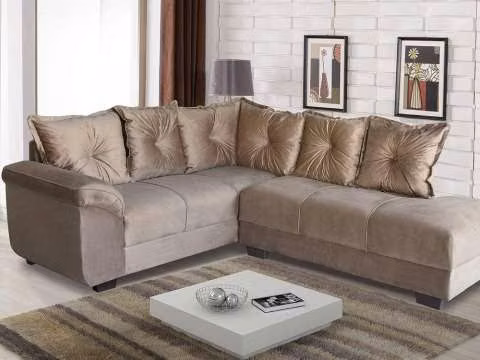 Sofá esquinero Umaflex modelo Tokyo con almohadones