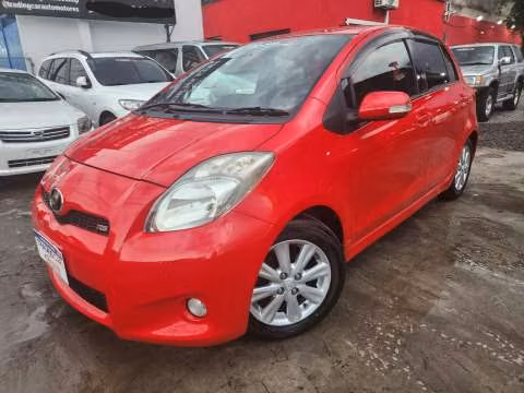 Toyota New Vitz RS 2010 motor 1.5 naftero automático