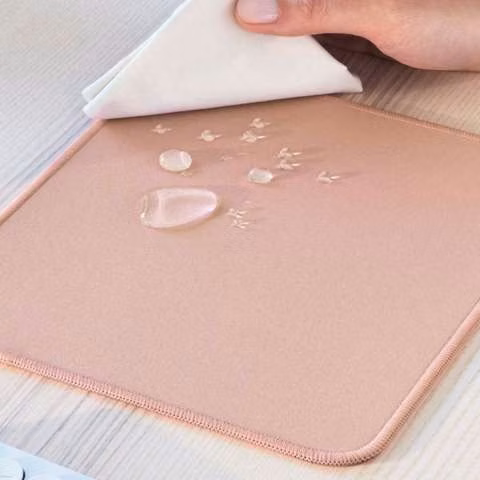 Mousepad Logitech Studio Series - Chico - Imagen 3