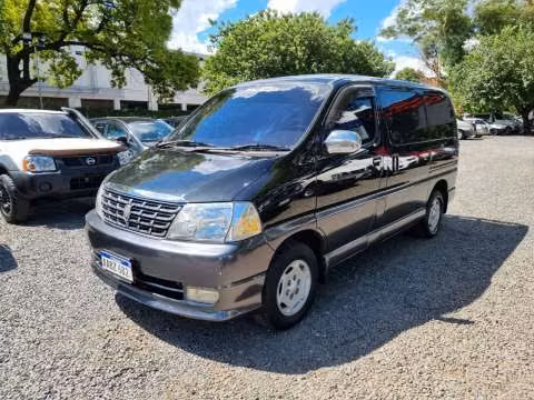 Toyota Grand Hiace 2001 motor 1kz 3.0 diésel automático