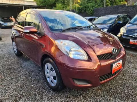 Toyota New Vitz 2010 motor vvti 1.3 naftero automático